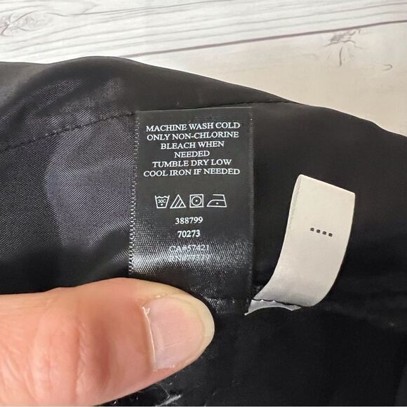 SALE!! Ann Taylor Black Chino Shorts Size 0 - Picture 7 of 7